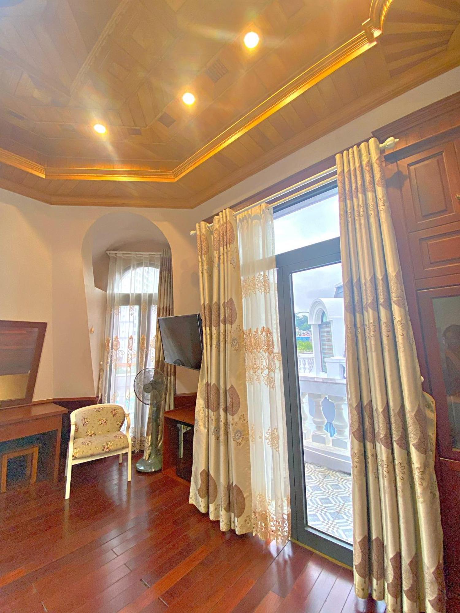 Blue Diamond Hotel Халонг Экстерьер фото