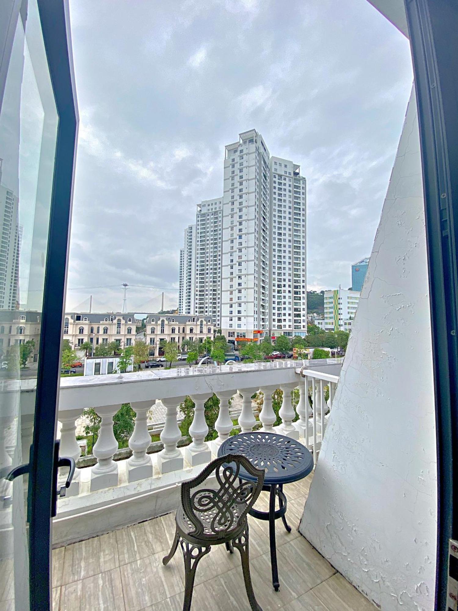 Blue Diamond Hotel Халонг Экстерьер фото